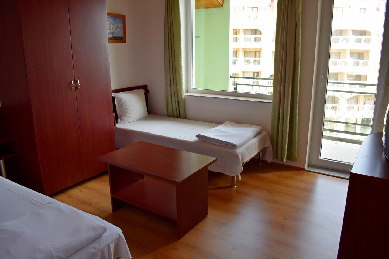 Royal Hostel Varna Luaran gambar